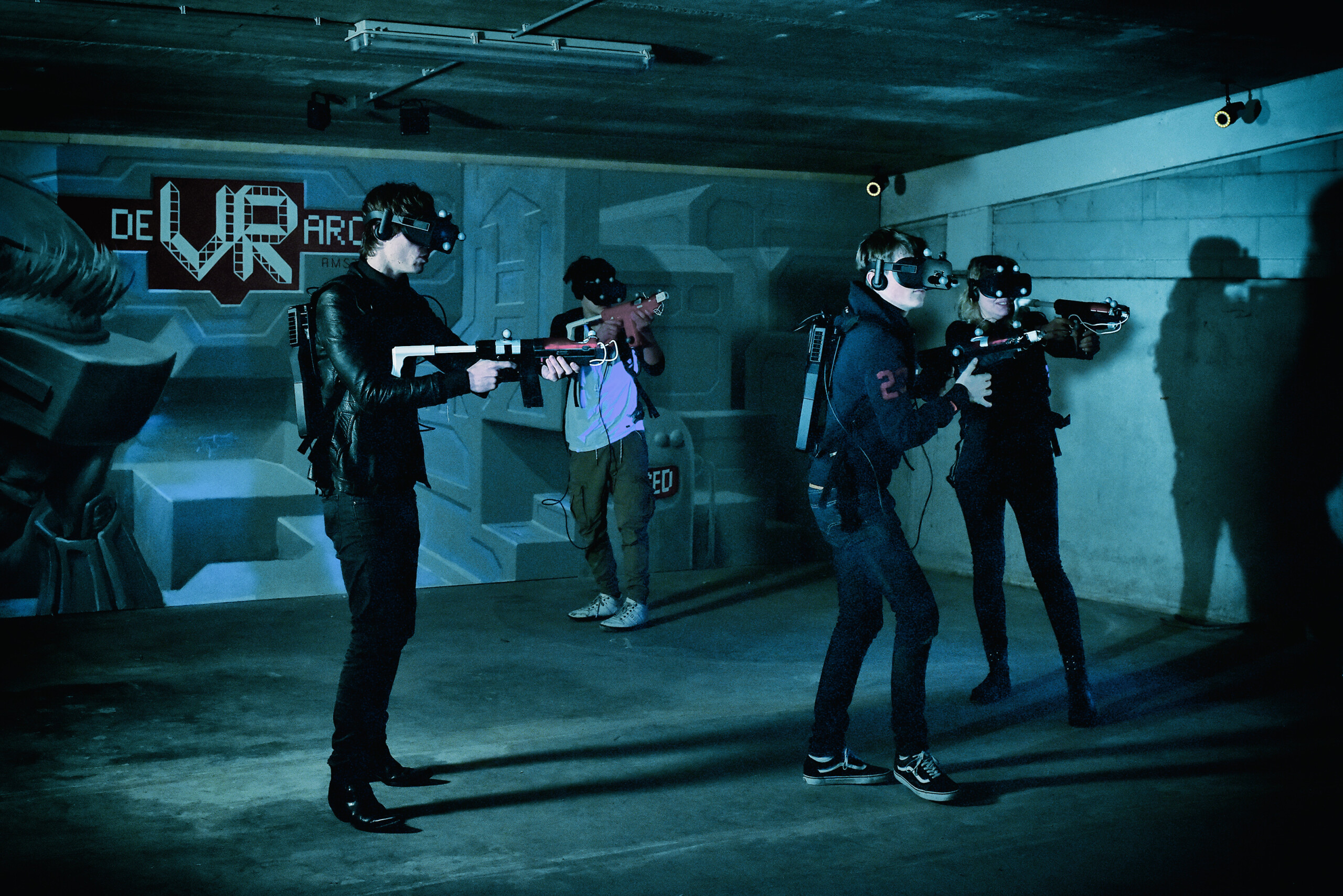 De-VR-Arcade-1.jpg-1-scaled